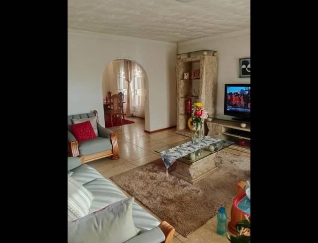 3 BEDROOM HOUSE FOR SALE IN DAWN PARK EXT